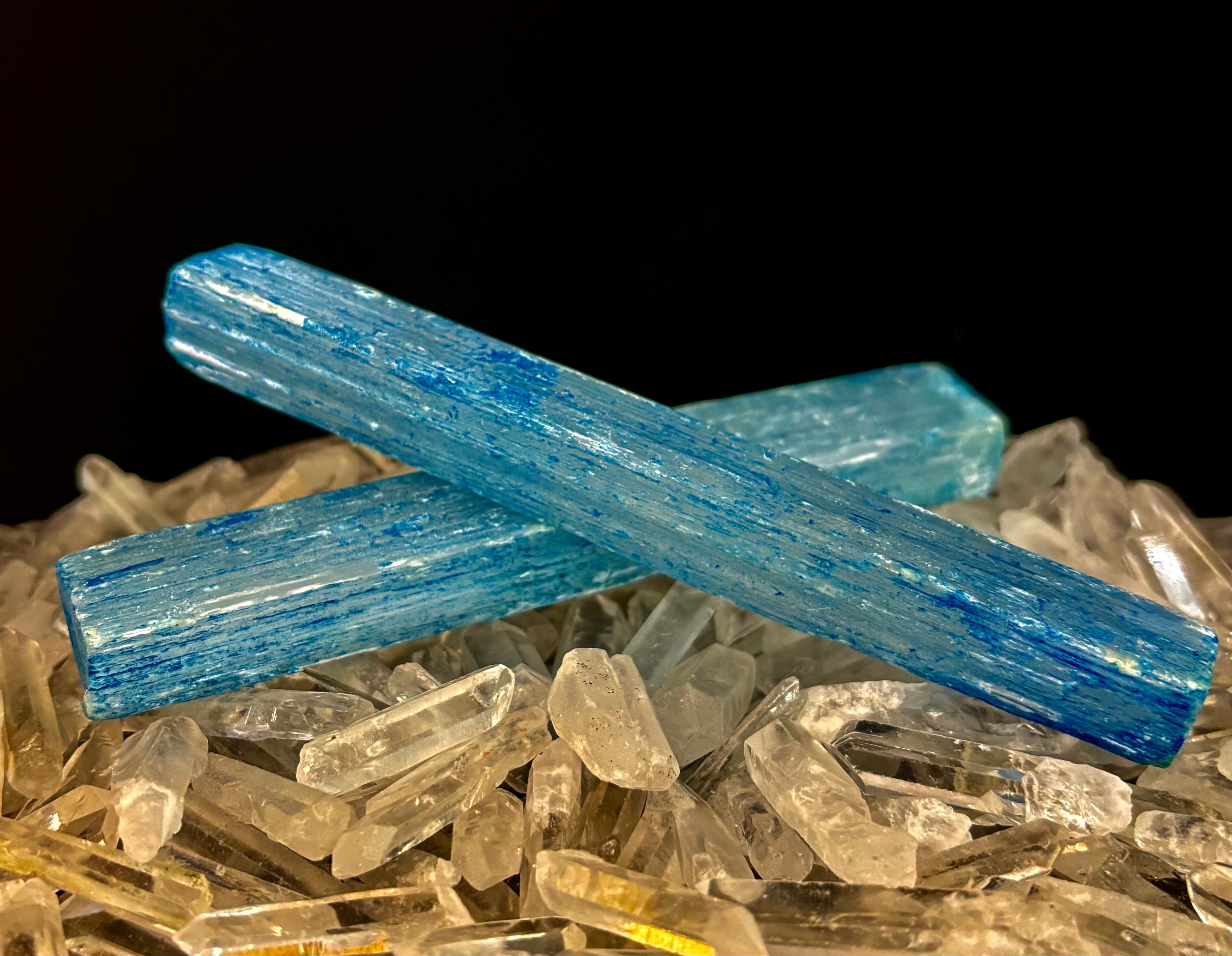 Blue Selenite Charging Stick (6”) – Dyed Raw Crystal Wand for Energy Cleansing, Protection & Spiritual Clarity