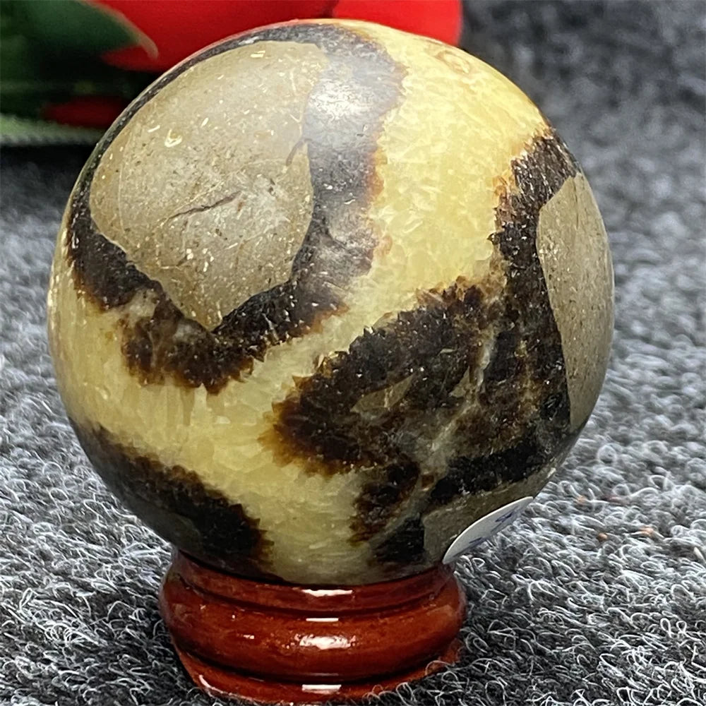 Natural Crystal Monstera Energy Ball  Mineral Aura Room Decor Decoration  Gift Items
