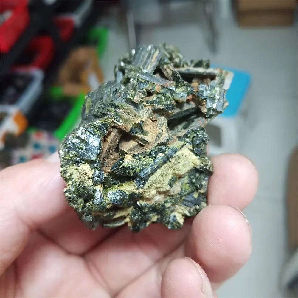 Natural Green Tourmaline Stone Raw Mineral Specimen Gemstones Healing Teaching Room Decor Collect Reiki Crystals And Rock Stones
